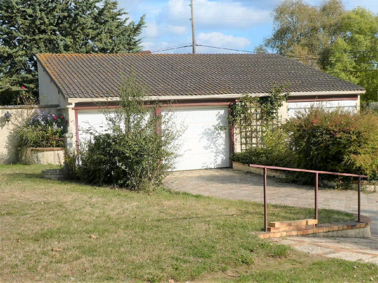 MAISONSAINT- REMY-SUR-AVRE